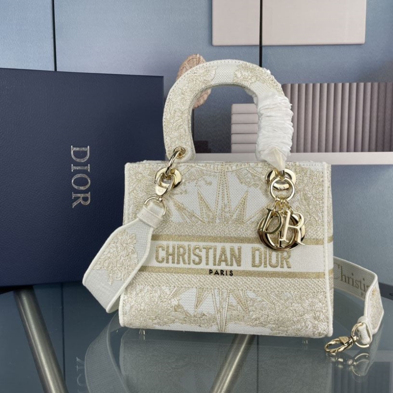 D*or top handle bags